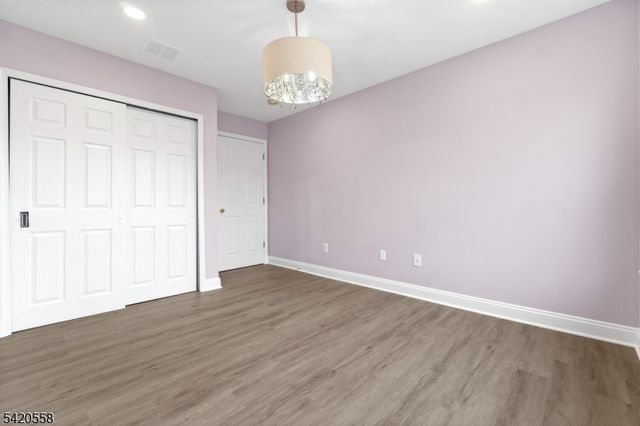 111 Riverwalk Way, Clifton City, NJ 07014