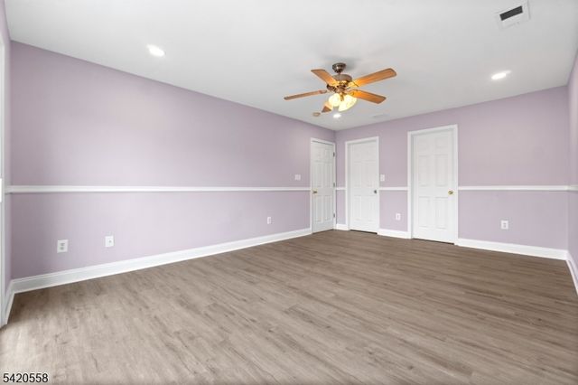 111 Riverwalk Way, Clifton City, NJ 07014