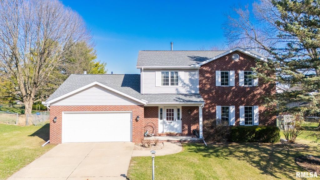 6410 N TAMMARACK Lane, Peoria, IL 61615