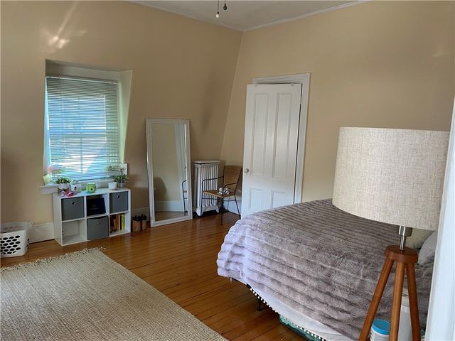 10 Clarke Street, Newport, RI 02840