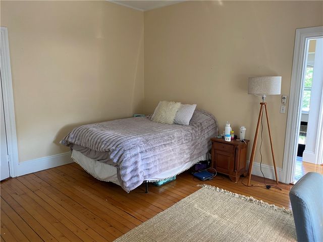 10 Clarke Street, Newport, RI 02840