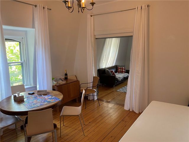 10 Clarke Street, Newport, RI 02840