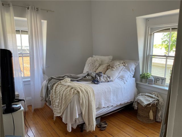 10 Clarke Street, Newport, RI 02840