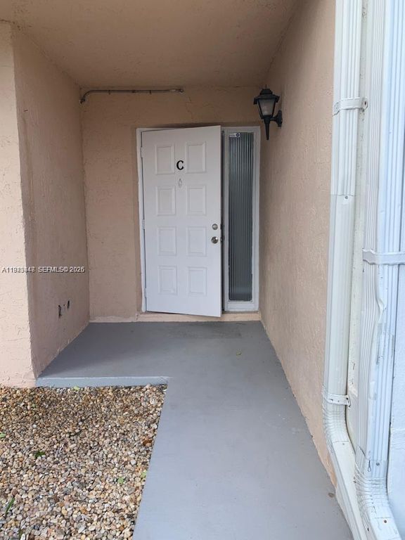 1190 Washington Circle 1190C, Homestead, FL 33034