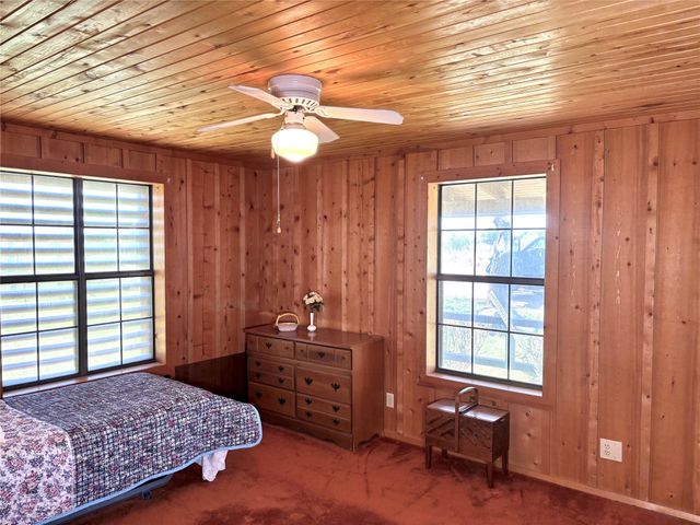407 Brizendine RD, Liberty Hill, TX 78642