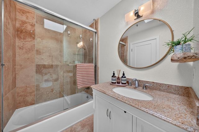 2355 Beach Boulevard 204, Pacifica, CA 94044