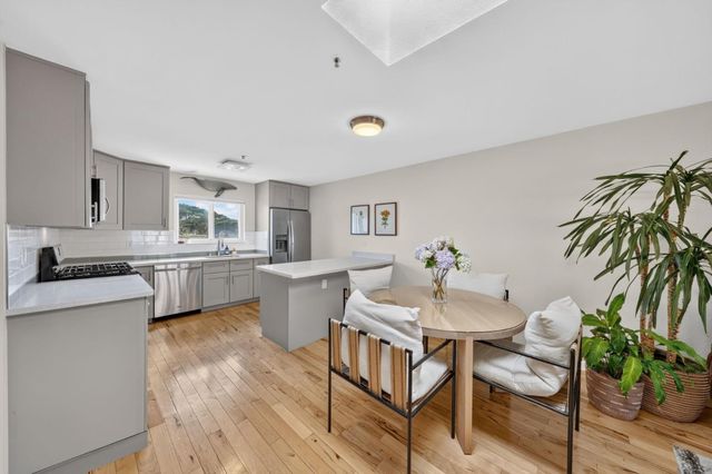 2355 Beach Boulevard 204, Pacifica, CA 94044