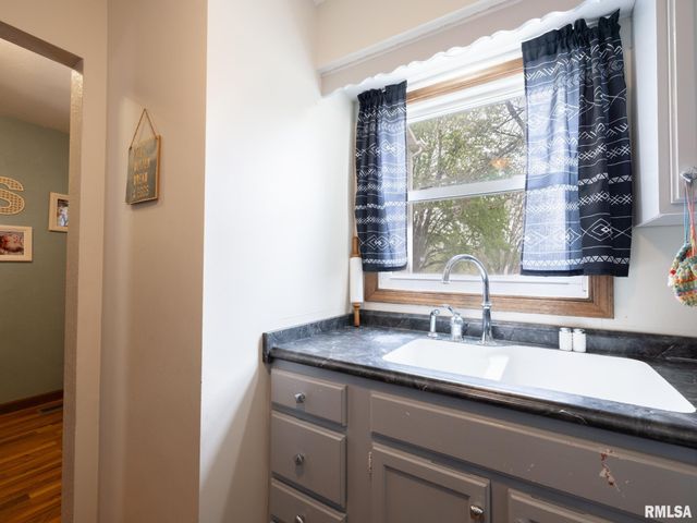 4410 W CATHY Circle, Peoria, IL 61615