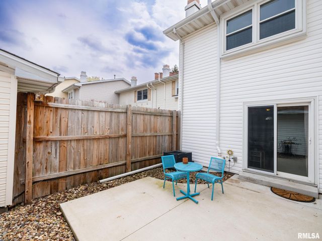4410 W CATHY Circle, Peoria, IL 61615