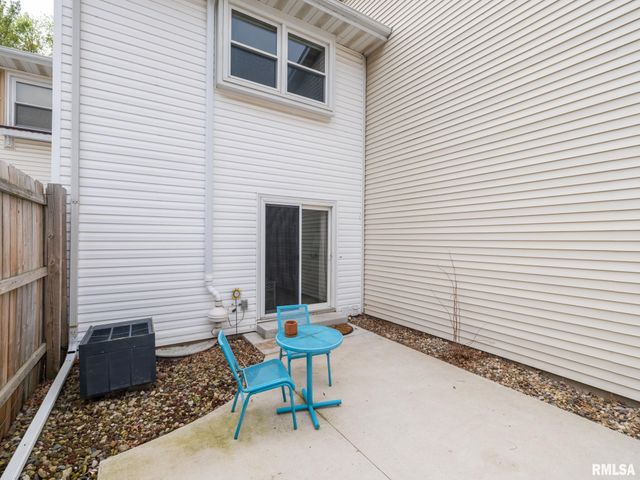 4410 W CATHY Circle, Peoria, IL 61615