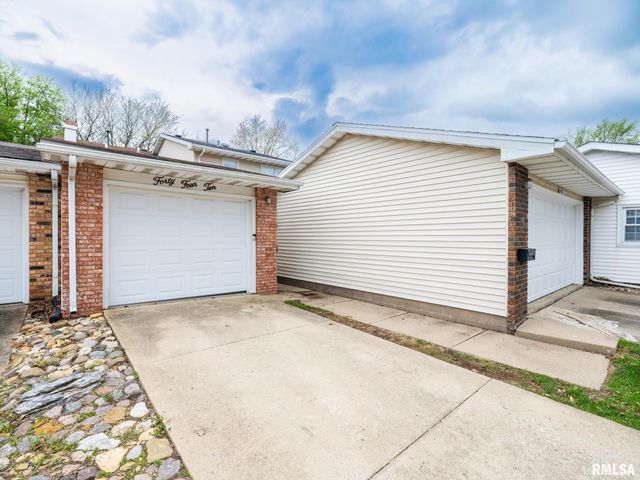 4410 W CATHY Circle, Peoria, IL 61615