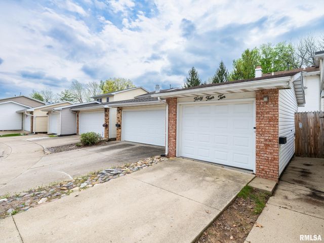 4410 W CATHY Circle, Peoria, IL 61615