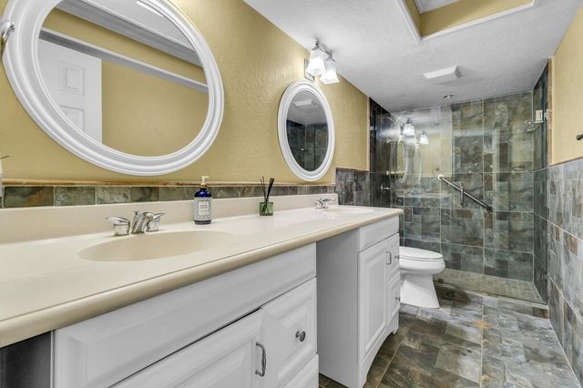 7461 NW 35th Street, Lauderhill, FL 33319