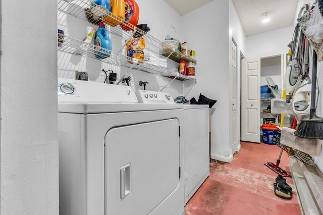 7461 NW 35th Street, Lauderhill, FL 33319