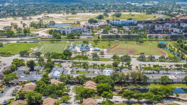 7461 NW 35th Street, Lauderhill, FL 33319
