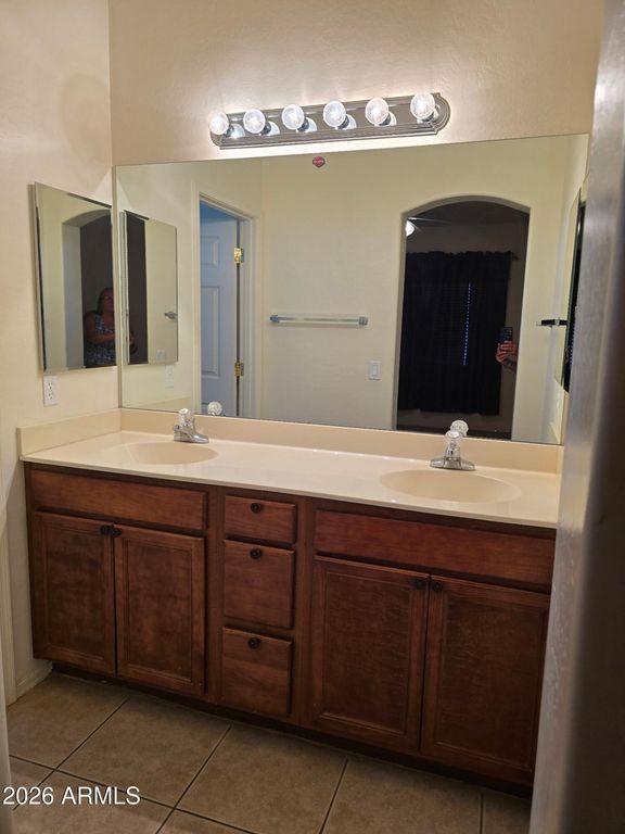 Image 21 of property listing at 10324 W Grayback Drive, Arizona City, AZ 85123