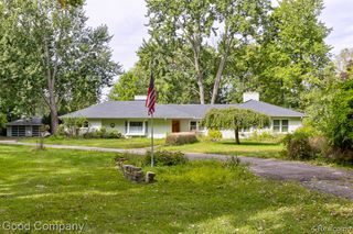 28231 Parkhill Street, Farmington Hills, MI 48334