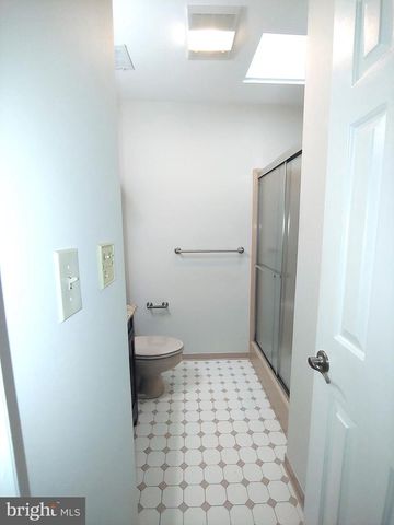 719 MONMOUTH AVE, Severna Park, MD 21146