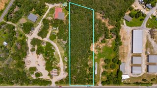 10690 FM 1346, Adkins, TX 78101