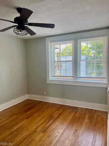 832 Brandon Ave Apt A2, Norfolk, VA 23517