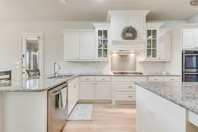 717 Calm Crest Drive, Rockwall, TX 75087