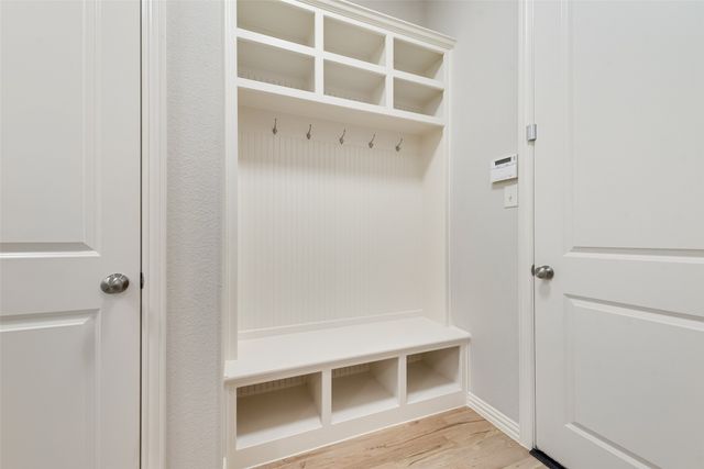 717 Calm Crest Drive, Rockwall, TX 75087