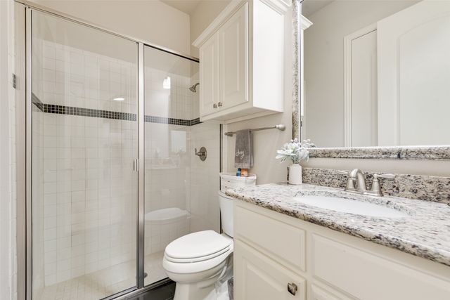 717 Calm Crest Drive, Rockwall, TX 75087