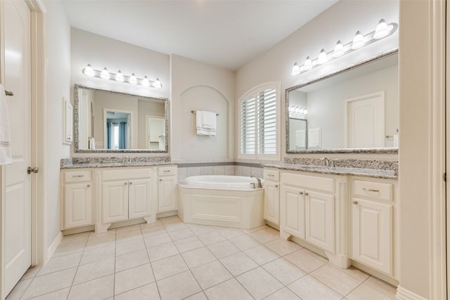 717 Calm Crest Drive, Rockwall, TX 75087