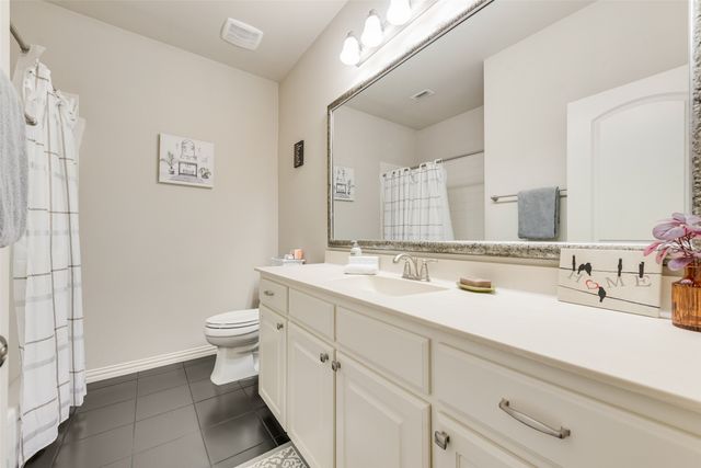 717 Calm Crest Drive, Rockwall, TX 75087