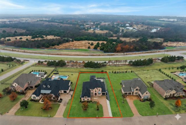 717 Calm Crest Drive, Rockwall, TX 75087