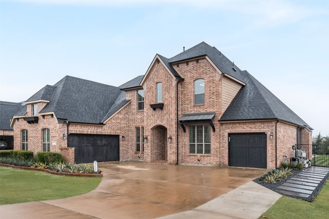 717 Calm Crest Drive, Rockwall, TX 75087