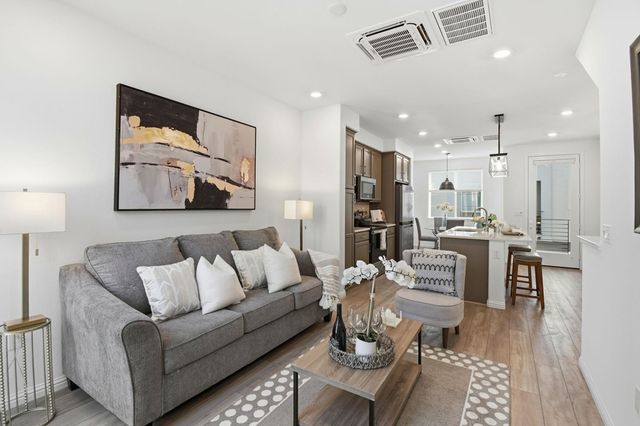 2878 Derbyline Ln, Alameda, CA 94501