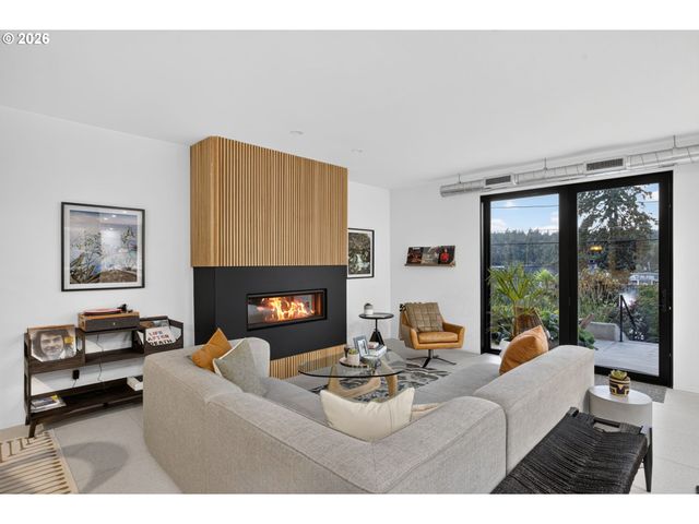 418 NORTHSHORE Rd, Lake Oswego, OR 97034