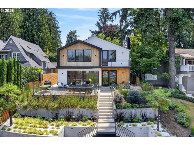 418 NORTHSHORE Rd, Lake Oswego, OR 97034