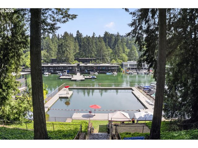 418 NORTHSHORE Rd, Lake Oswego, OR 97034