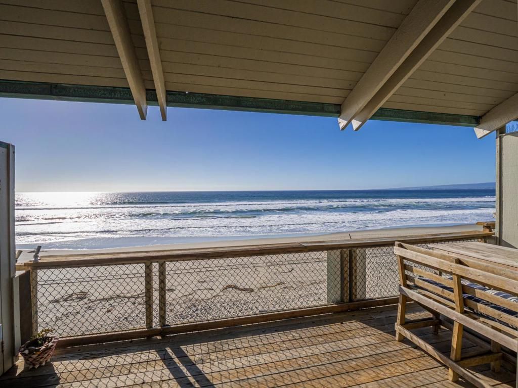 Image 1 of property listing at 753 The Shoreline, La Selva Beach, CA 95076