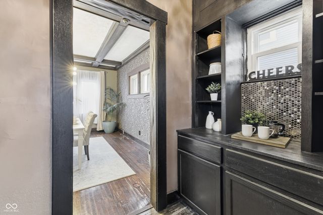 3025 N College Avenue, Indianapolis, IN 46205