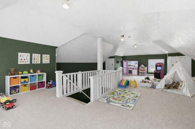 3025 N College Avenue, Indianapolis, IN 46205