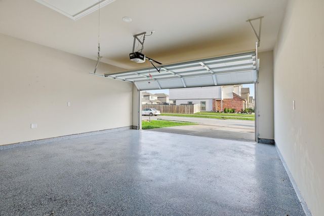 6444 Wenlock Drive, Houston, TX 77048