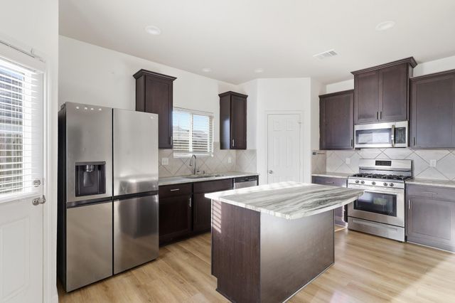 6444 Wenlock Drive, Houston, TX 77048