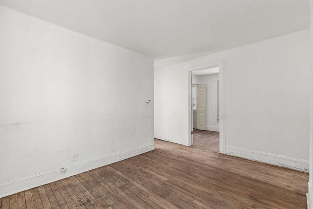 86 E JOHNSON STREET, Fond Du Lac, WI 54935