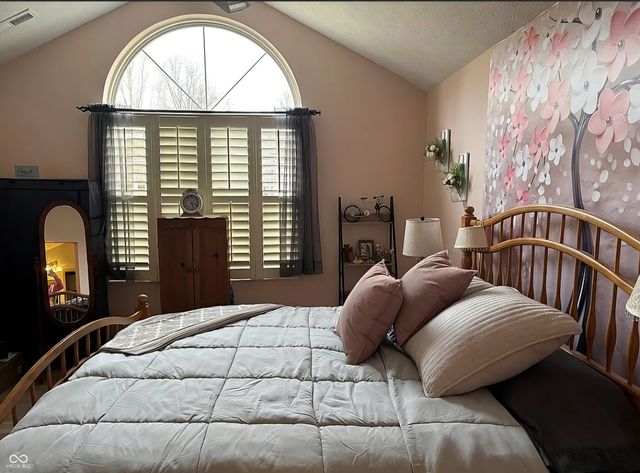 5719 Quail Pointe Lane, Indianapolis, IN 46237