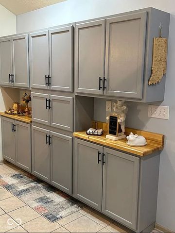 5719 Quail Pointe Lane, Indianapolis, IN 46237