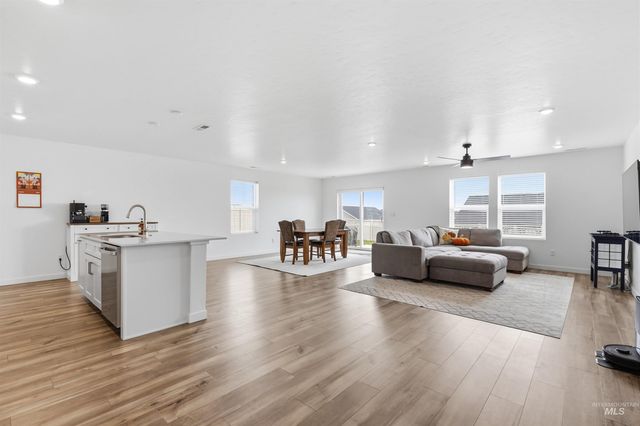 15332 Arcus Way, Caldwell, ID 83607