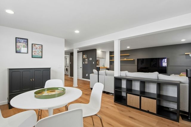 10 Cedarcrest Cir, Boston, MA 02132