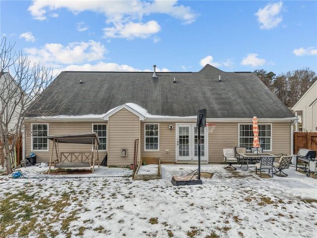 2537 MaCleod Street, Burlington, NC 27217