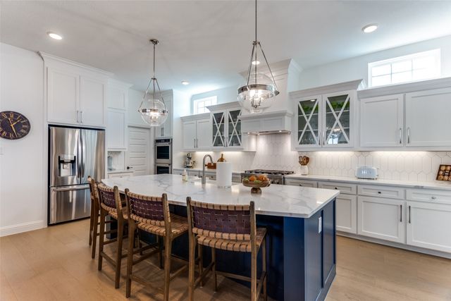 2228 Sandrellan Street, Fort Worth, TX 76008