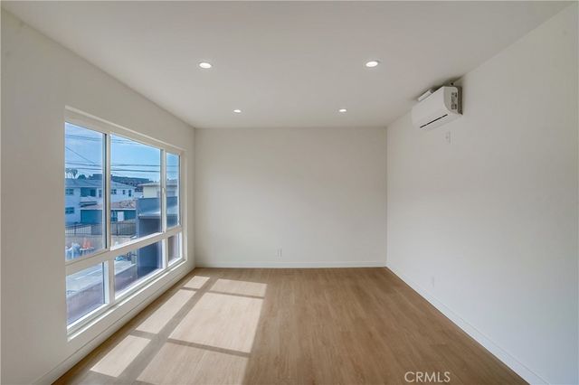 2223 Clyde Avenue, Los Angeles, CA 90016