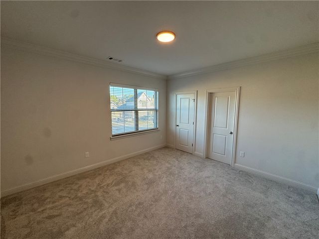 3004 S 14th Street, Rogers, AR 72758