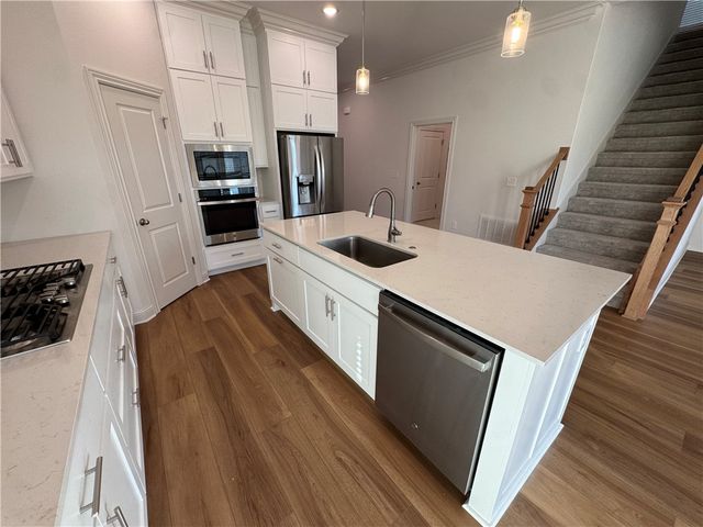 3004 S 14th Street, Rogers, AR 72758